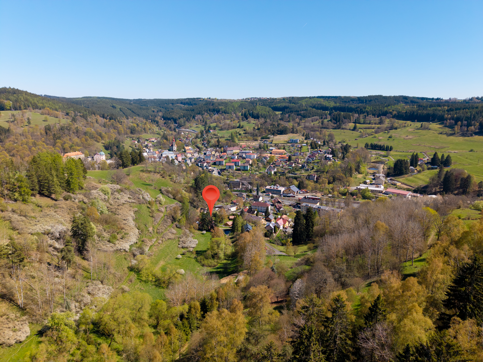 Letecký záběr Resort Bečov